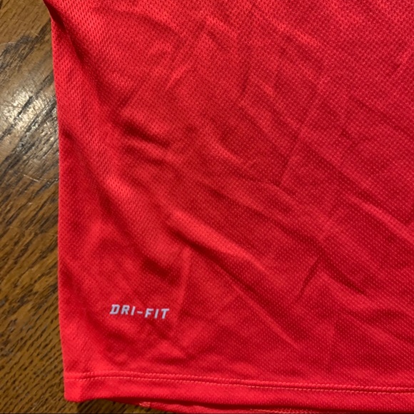 Nike Dri Fit T-shirt - Picture 3 of 8